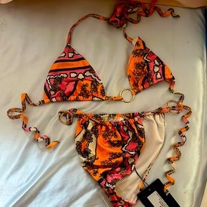 Pretty Little Thing bikini